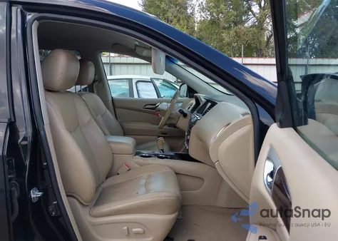 2015 Nissan Pathfinder Sl z USA, uszkodzony, nr VIN 5N1AR2MN2FC659731